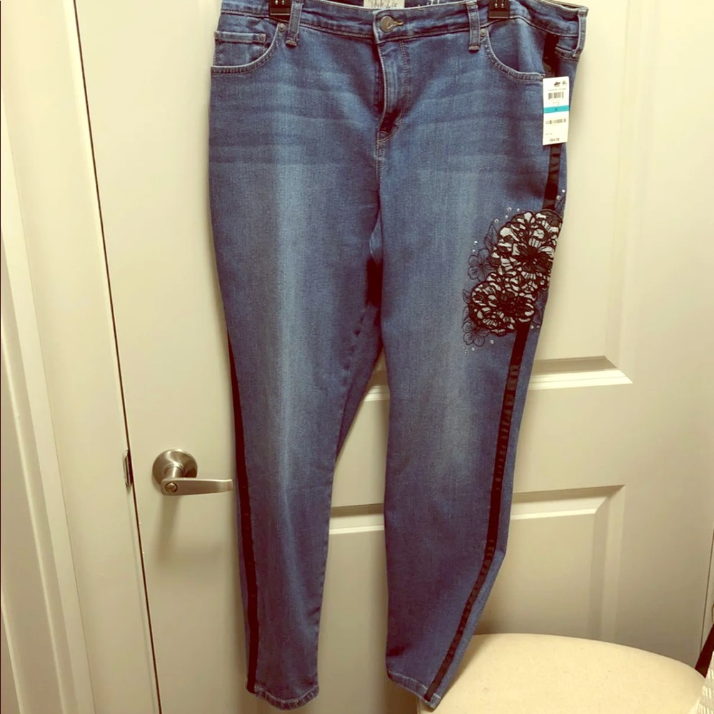 Women’s Plus Size Style & Co Jeans - Size 16
